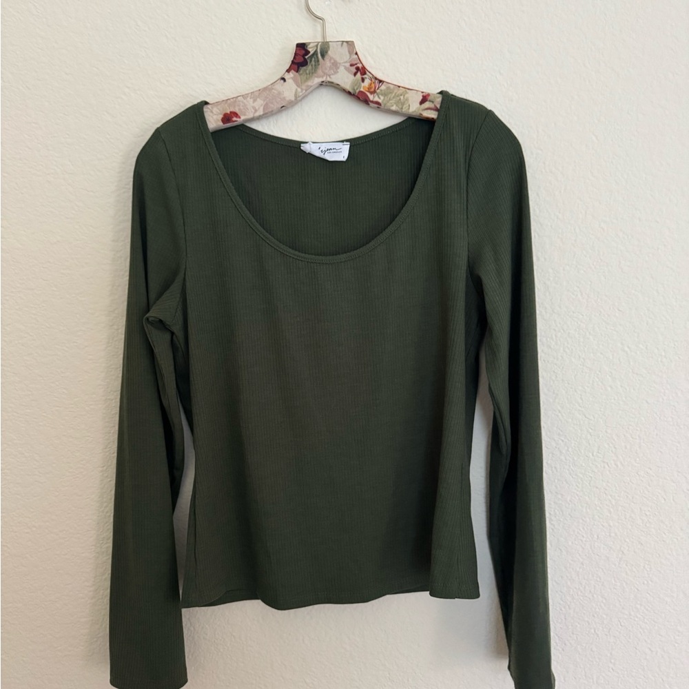 CJLA - Ribbed Long Sleeve